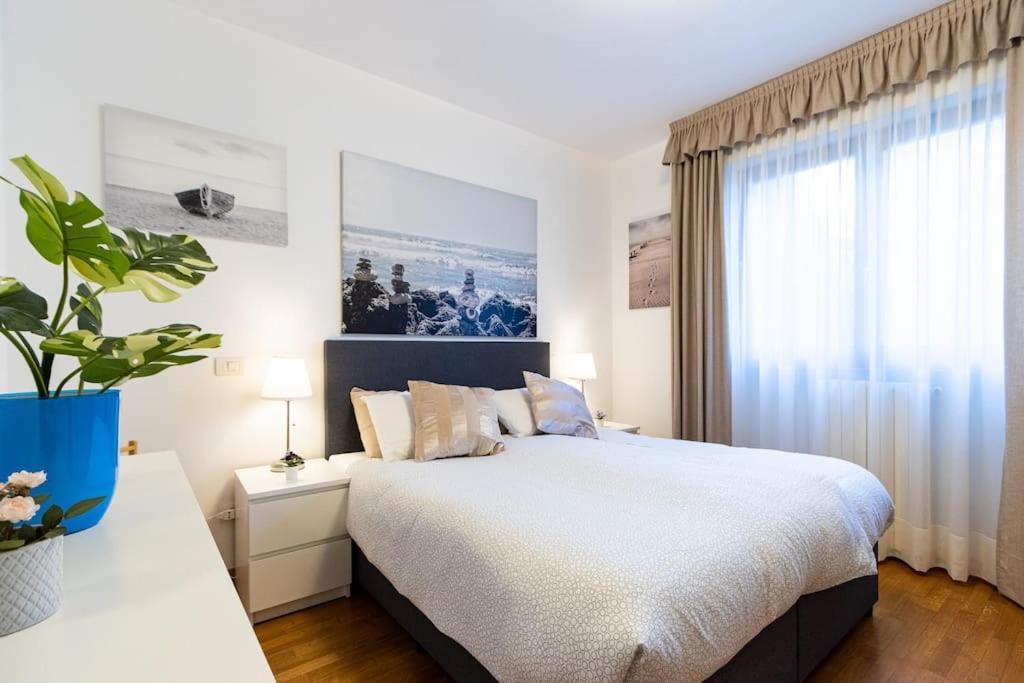 Wraparound Lake Views Bellavista Residence Campione d'Italia Exterior photo
